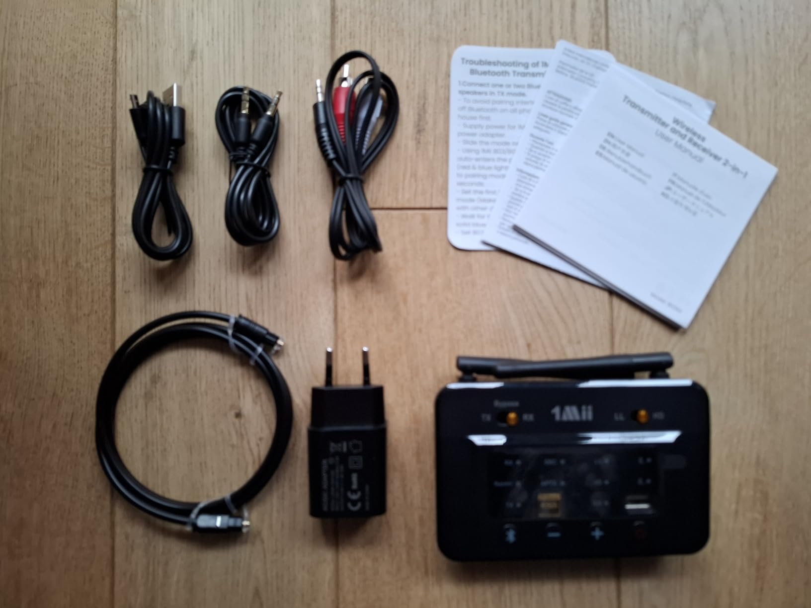 1Mii B03S Trasmettitore Ricevitore Bluetooth 5.3 aptX TV