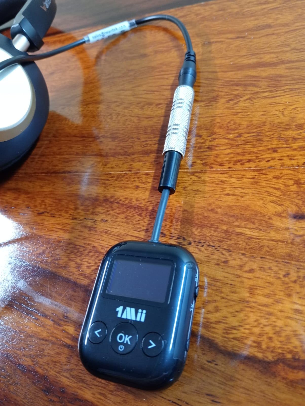 1Mii SafeFly Min+ Trasmettitore Ricevitore Bluetooth aptX OLED