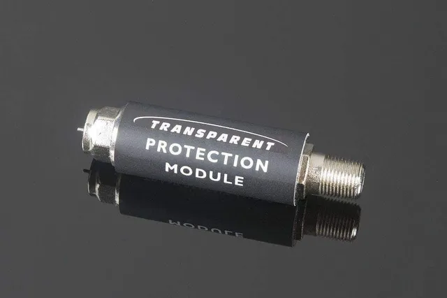 Transparent Add-On Protezione Coassiale In-Line Antenna Satellite