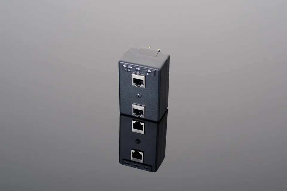 Transparent Protector protezione rete Ethernet sovratensione