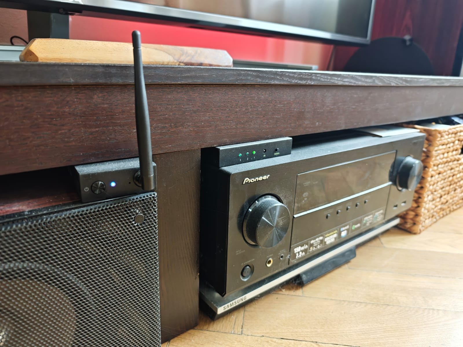 1Mii Set Audio Wireless 2.4G 1TX+2RX 100m RCA
