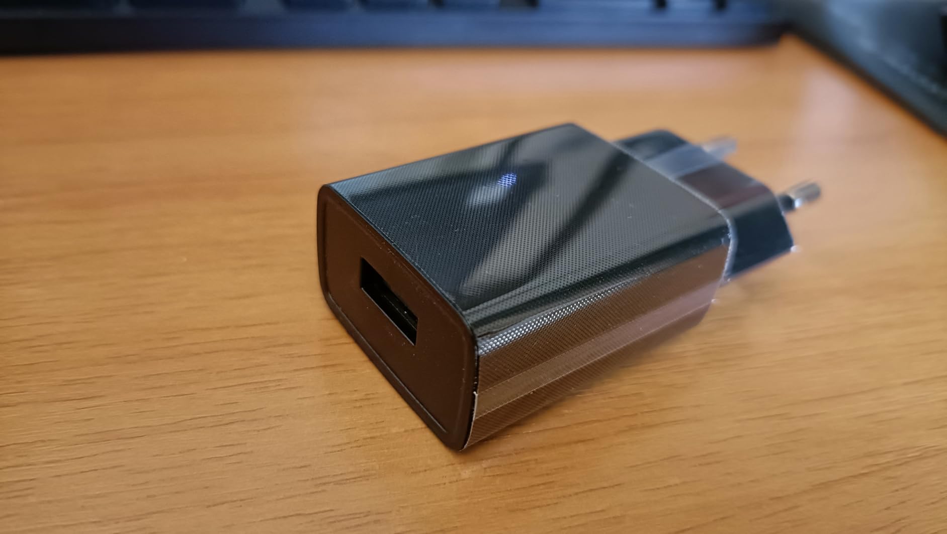 1Mii Trasmettitore Bluetooth TV 5.2 aptX Bassa Latenza 2 Cuffie