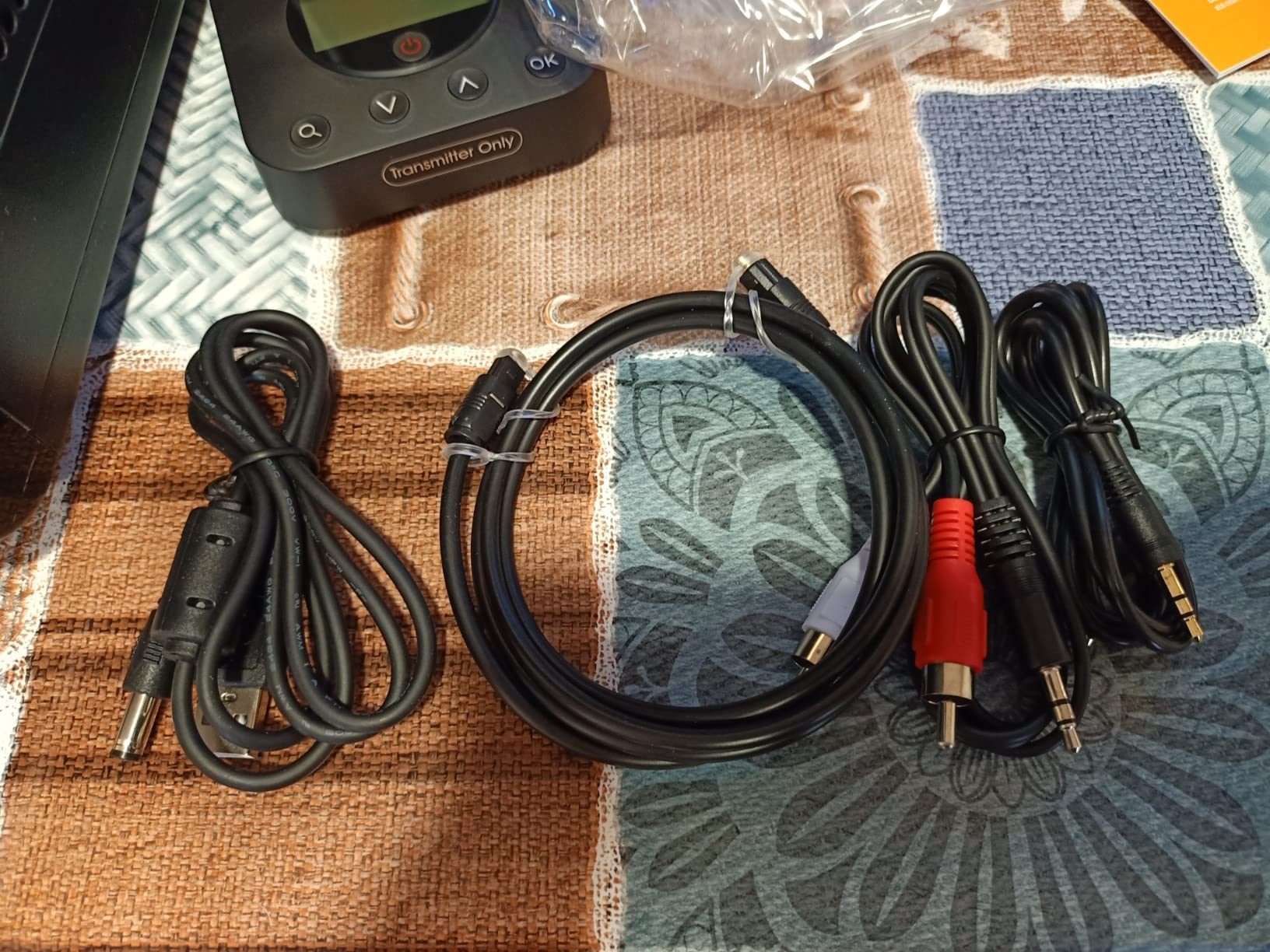 1Mii B06TX+ Trasmettitore Bluetooth TV 5.2 aptX 2 Cuffie Ottico