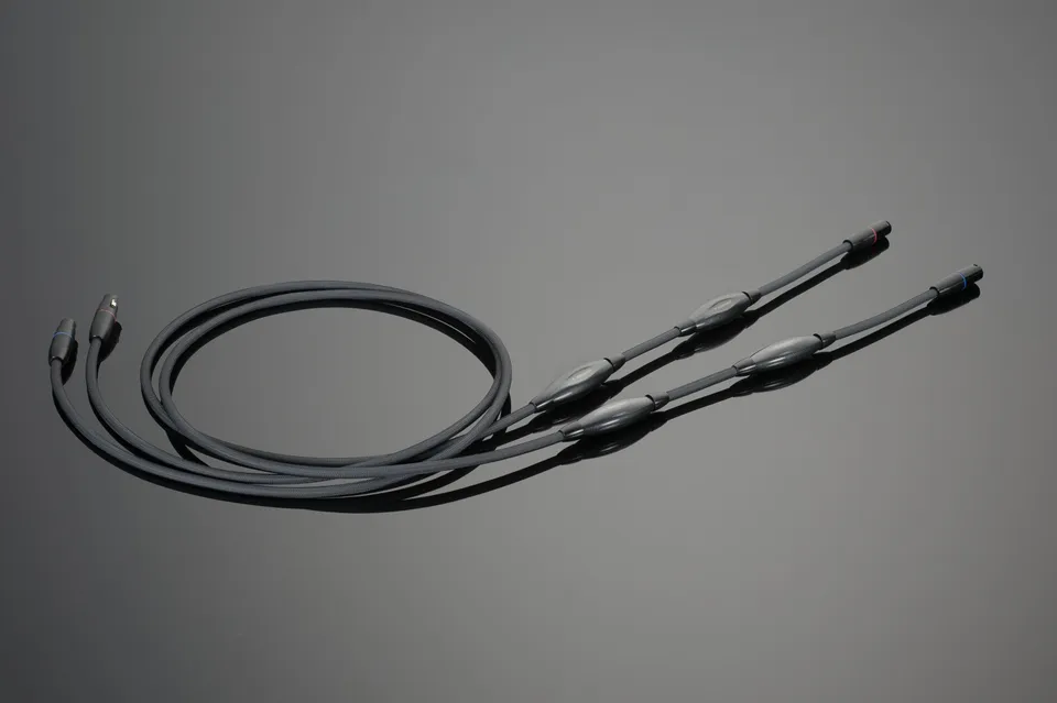 Transparent Reference interconnect bilanciato XLR OFHC carbonio