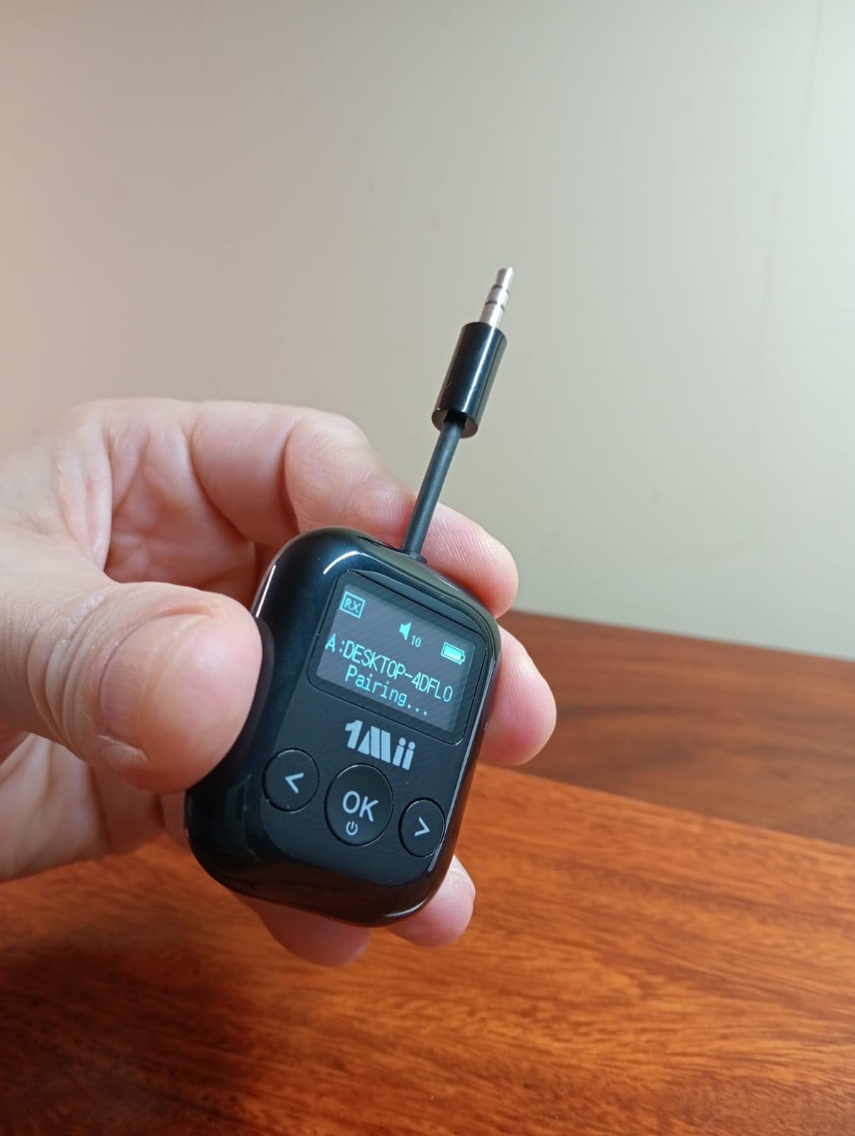 1Mii SafeFly Min+ Trasmettitore Ricevitore Bluetooth aptX OLED