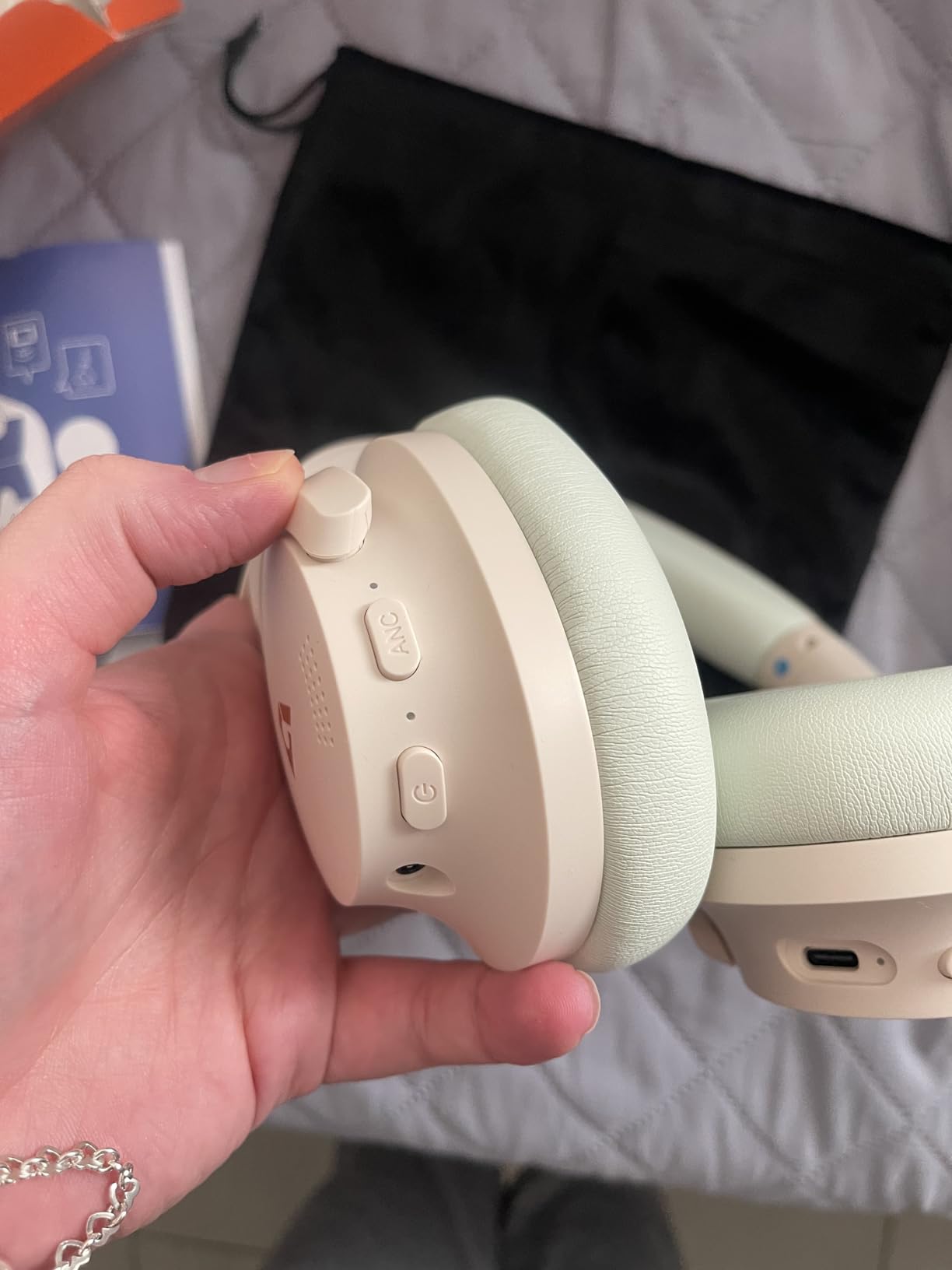 1Mii Y8+ Cuffie Bluetooth Over-Ear ANC Beige 100 Ore