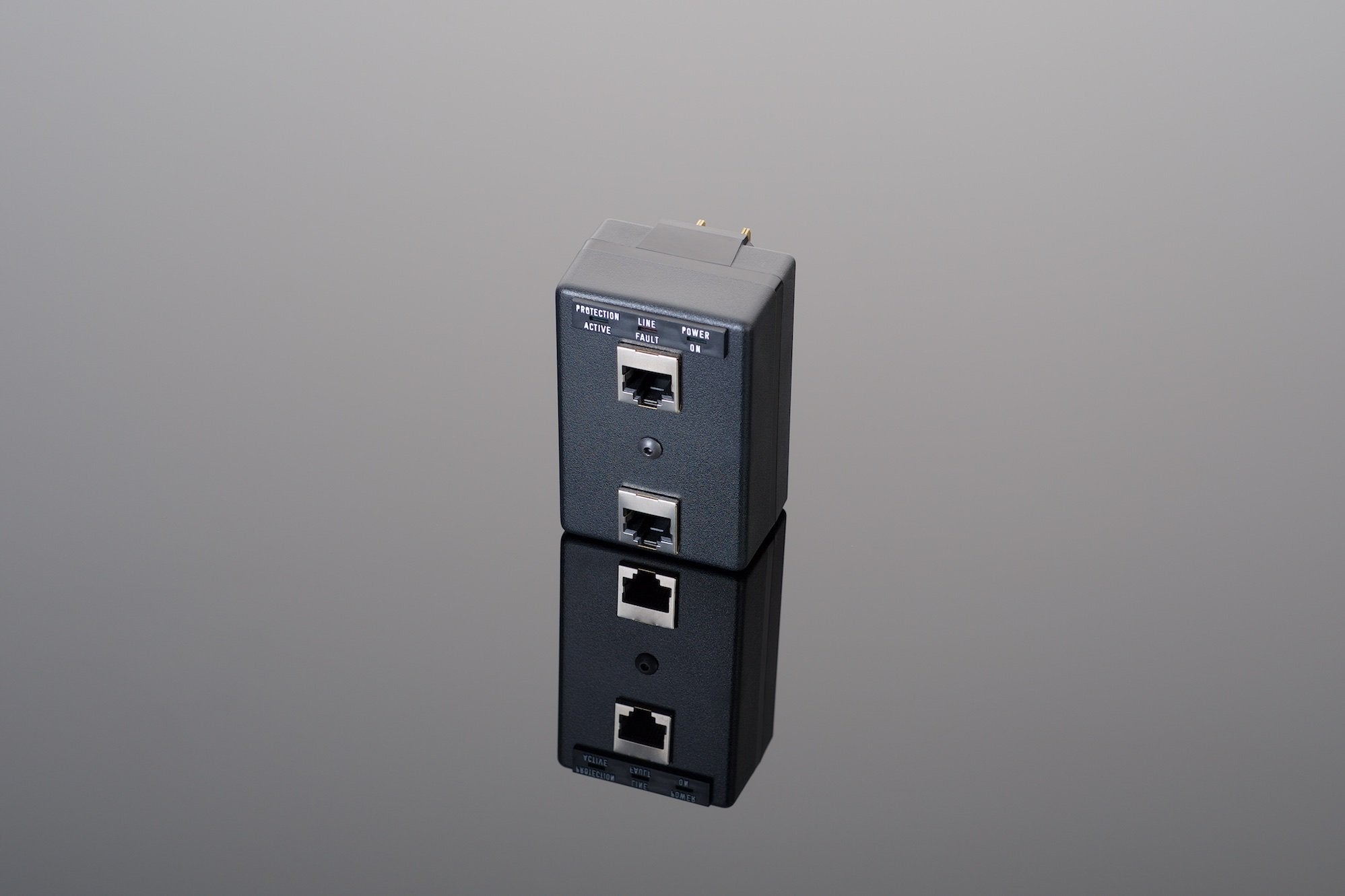 Transparent Protector protezione rete Ethernet sovratensione