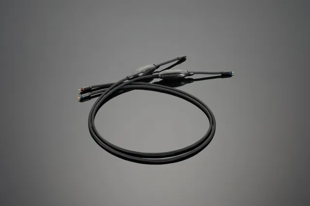 Transparent Opus cavo phono XLR top gamma carbonio