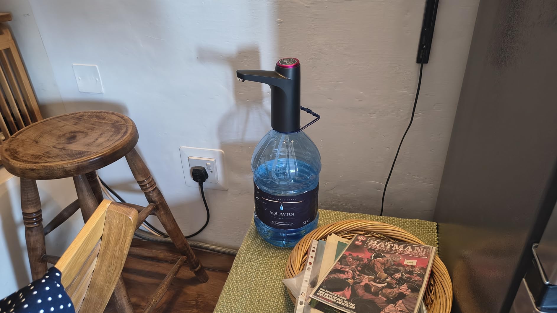 NK Casa e Cucina Distributore Acqua Elettrico Nero USB