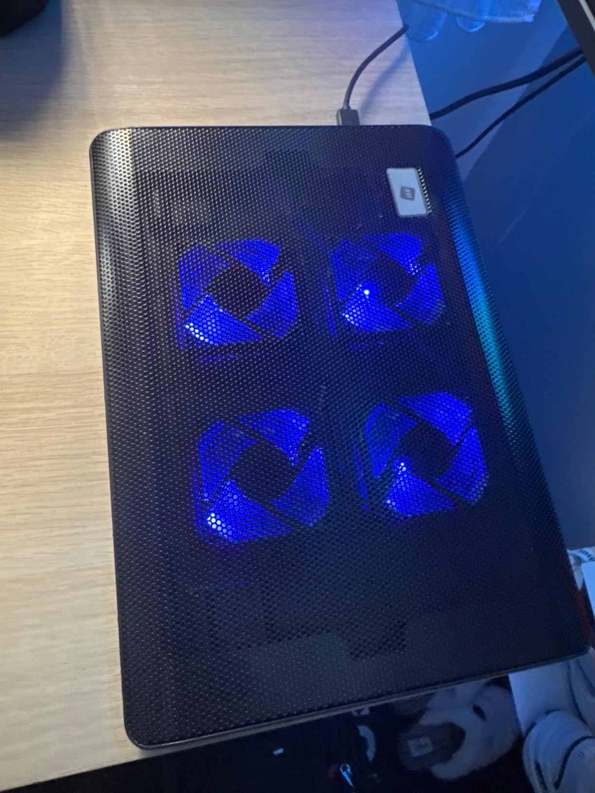 NK PC e Giochi Base Raffreddamento Laptop 6 Ventole LED Blu Nero