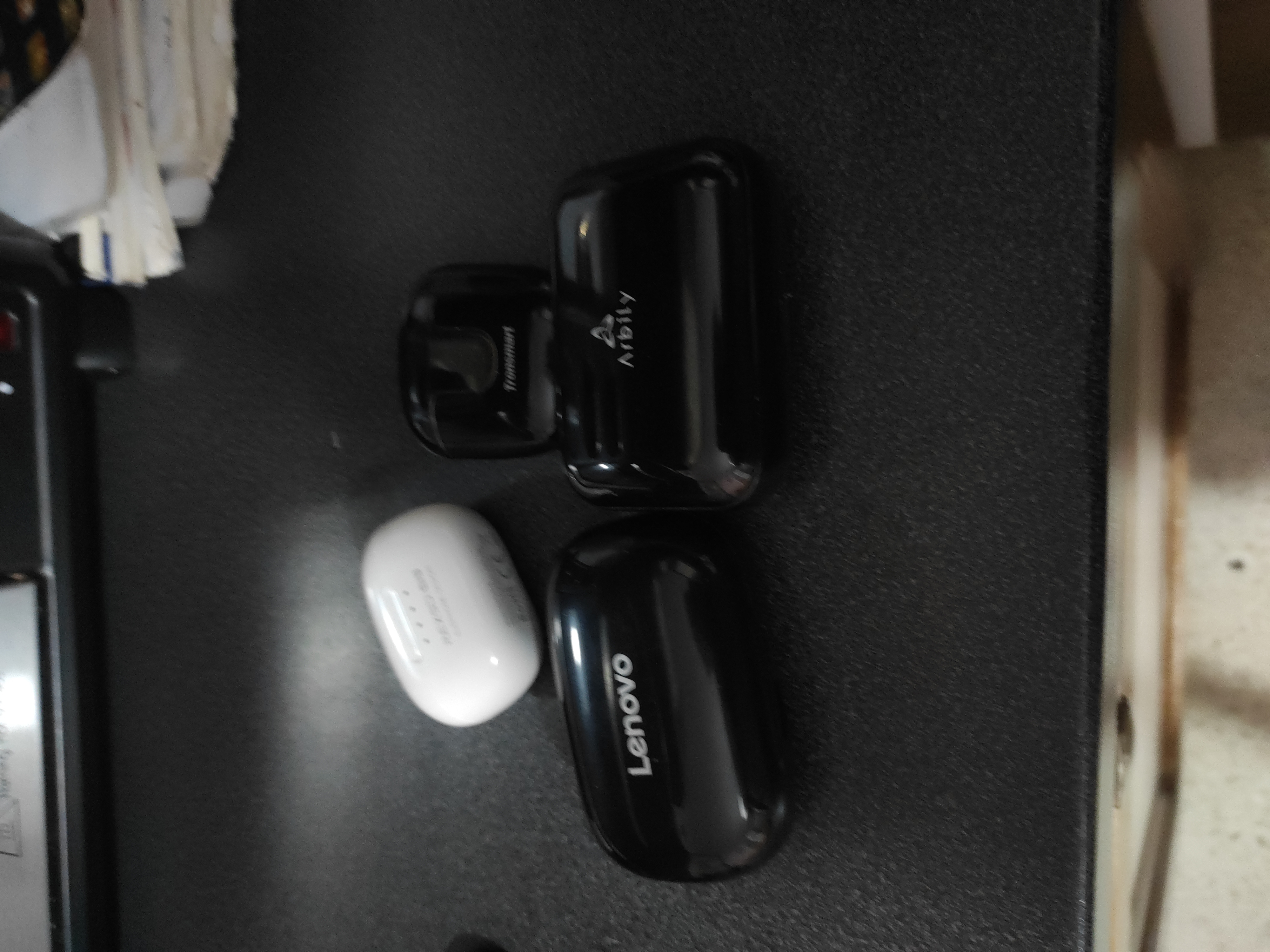 1Mii Trasmettitore Bluetooth TV 5.2 aptX Bassa Latenza 2 Cuffie